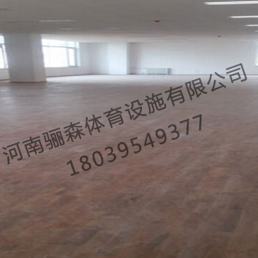郑州新乡舞台木地板厂家浅谈木地板的减震性能